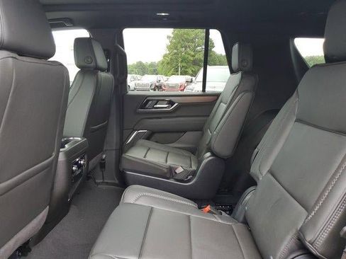 New 2026 GMC Yukon Denali w/ Sun & Power Step Package RWD image 10