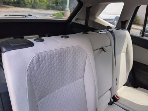 Used 2019 Volkswagen Tiguan S w/ Driver Assistance Package image 21