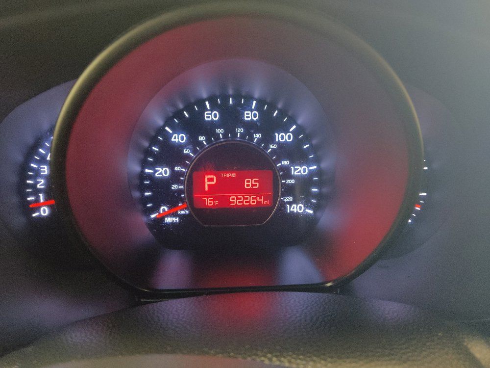 Used 2019 Kia Soul FWD image 23