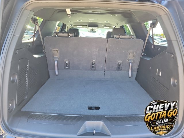 Used 2025 Chevrolet Suburban LT AWD/4WD image 31