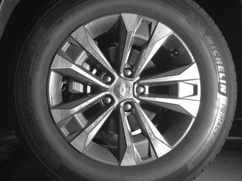 Used 2025 Chevrolet Equinox LT image 12