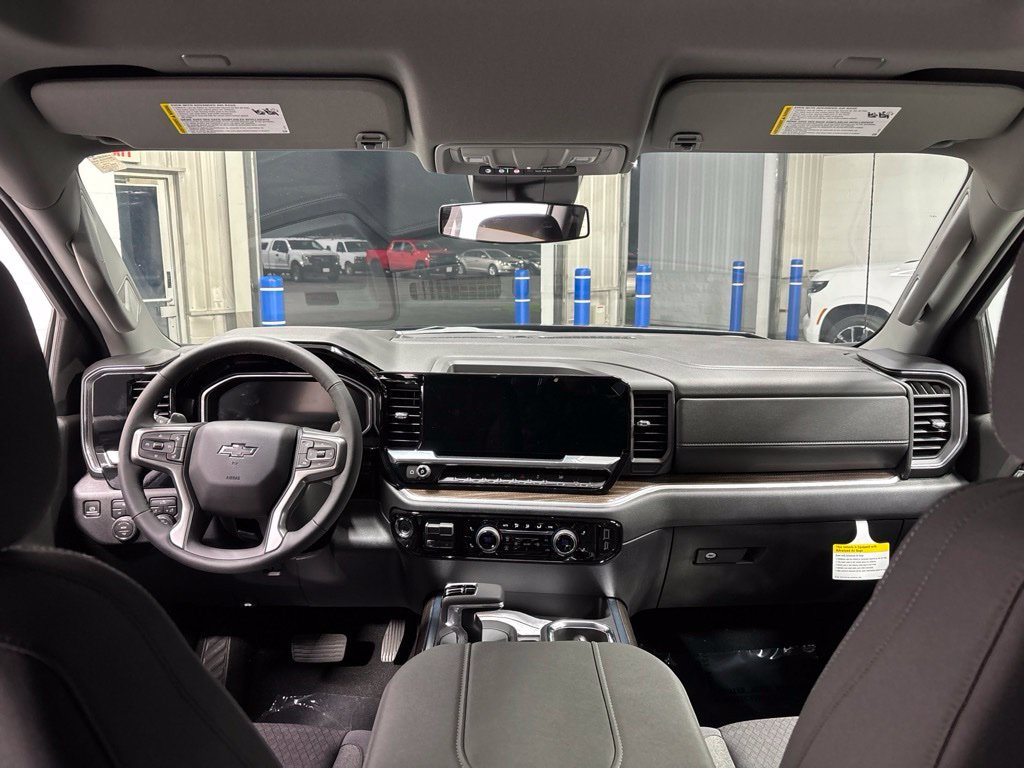 New 2026 Chevrolet Silverado 1500 RST AWD/4WD image 11