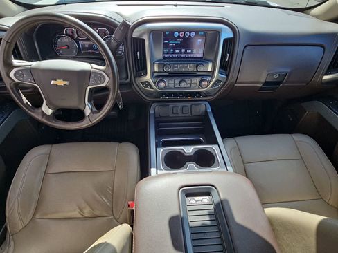 Used 2017 Chevrolet Silverado 1500 LTZ Z71 w/ LTZ Plus Package AWD/4WD image 15