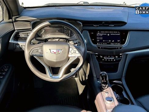 Used 2023 Cadillac XT6 Luxury image 5