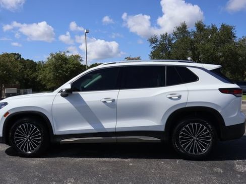 Certified 2026 Volkswagen Tiguan S FWD image 4