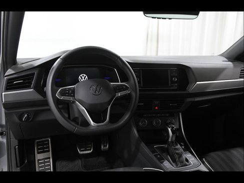 Certified 2024 Volkswagen Jetta Sport FWD image 6