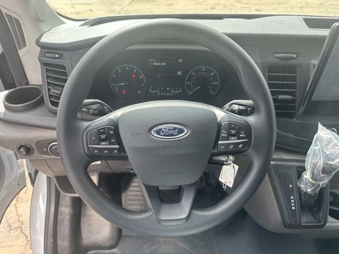 Used 2024 Ford Transit 350 DRW image 33