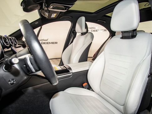 Used 2024 Mercedes-Benz C 300 Sedan image 15