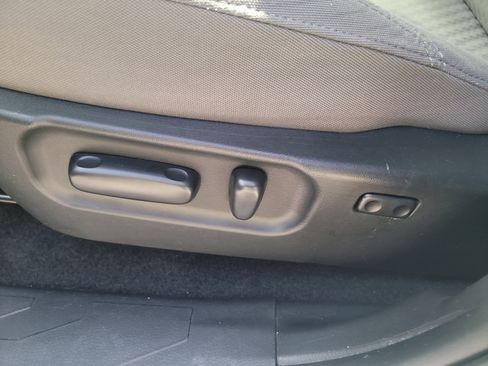 Certified 2023 Toyota Tacoma SR5 w/ Technology Package image 20