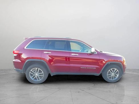 Used 2017 Jeep Grand Cherokee Limited image 14