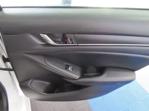 Used 2021 Honda Accord LX image 30