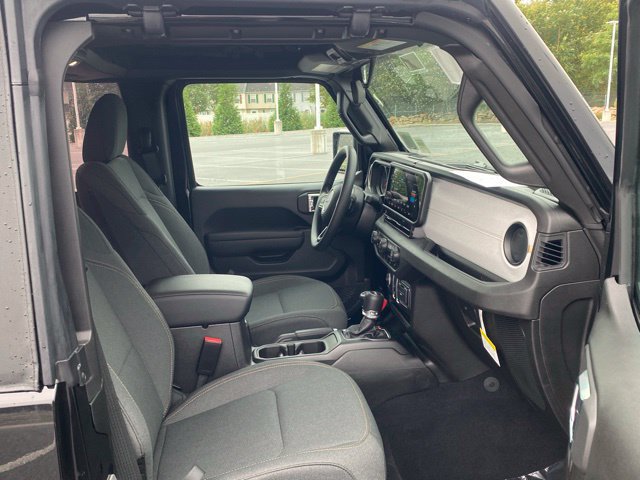 New 2026 Jeep Wrangler Sport AWD/4WD image 28
