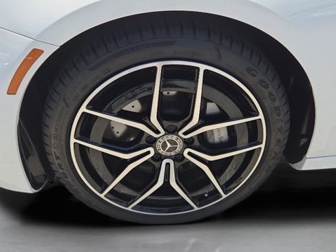 Used 2023 Mercedes-Benz E 350 Sedan image 38