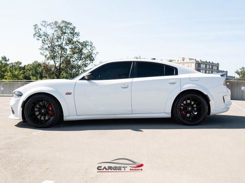 Used 2020 Dodge Charger Scat Pack image 4