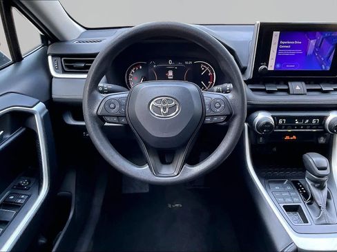 Certified 2025 Toyota RAV4 XLE AWD/4WD image 6