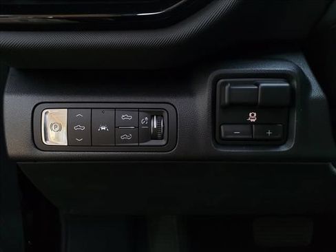 New 2024 Chevrolet Silverado EV RST AWD/4WD image 16