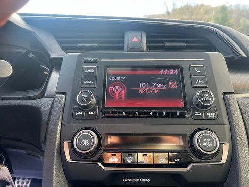 Used 2019 Honda Civic Sport image 22