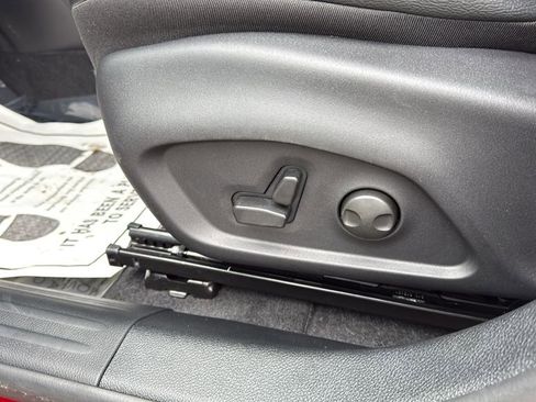 New 2026 Jeep Compass Limited w/ Sun, Sound & Navigation Group AWD/4WD image 26