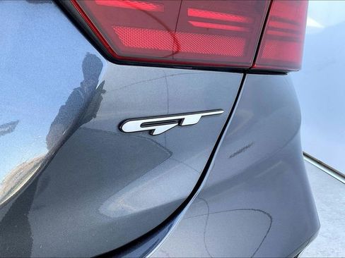 Certified 2022 Kia Forte GT FWD image 8