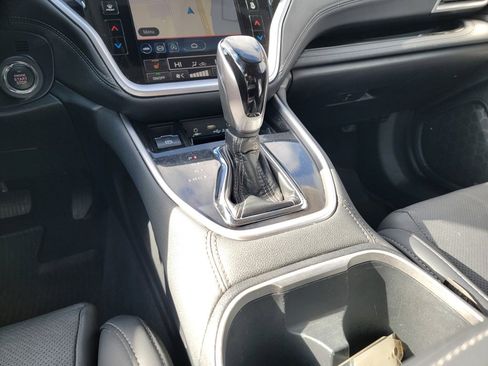 Used 2020 Subaru Outback Limited image 40