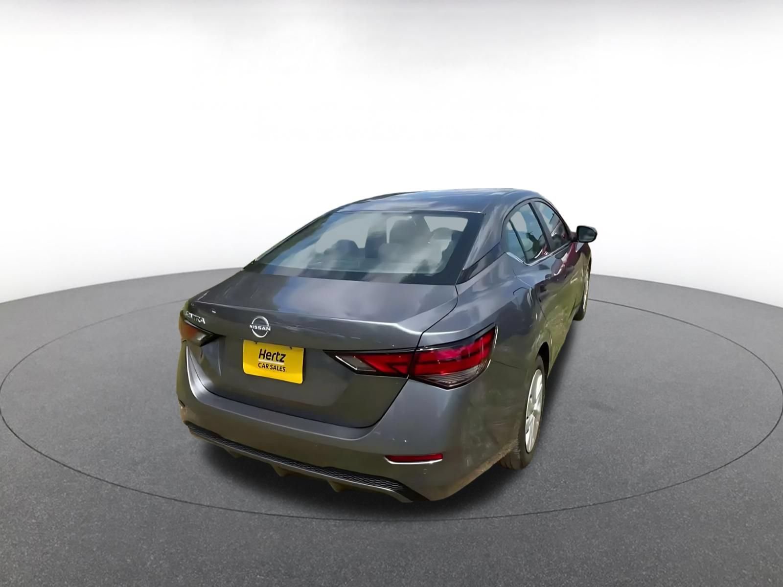 Used 2025 Nissan Sentra S FWD image 13