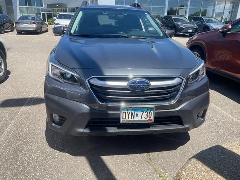 Used 2020 Subaru Outback Premium w/ Popular Package #1 AWD/4WD image 2