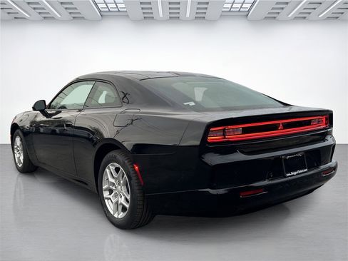 New 2025 Dodge Charger R/T w/ Quick Order Package 25M R/T image 5