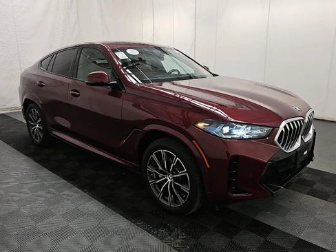 Used 2024 BMW X6 xDrive40i w/ Premium Package image 3