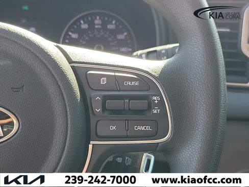 Used 2018 Kia Sportage LX FWD image 23