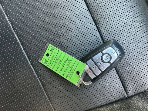 Used 2020 Ford Mustang Premium RWD image 27