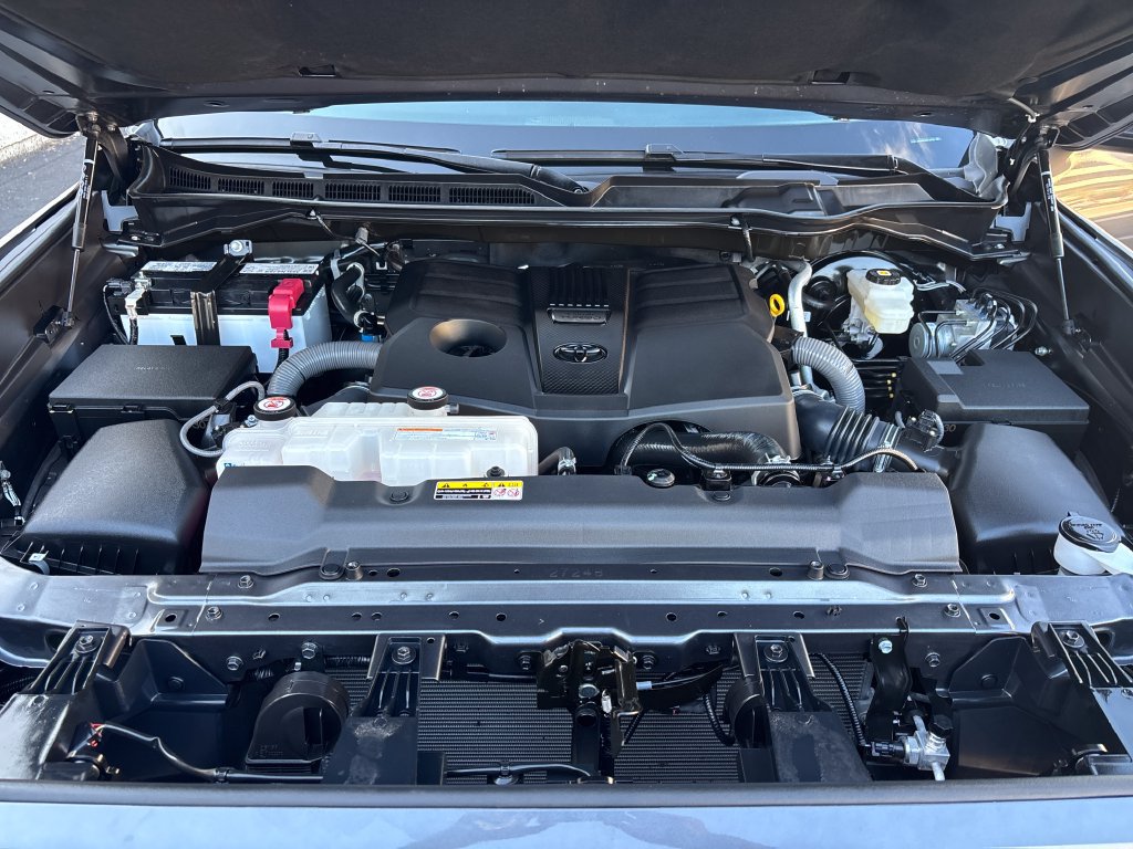 Used 2025 Toyota Tundra SR5 AWD/4WD image 20