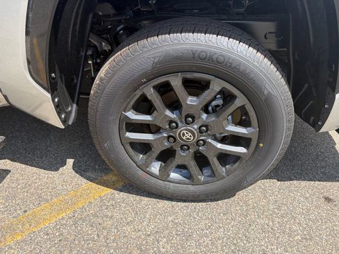 New 2026 Toyota Tundra Platinum AWD/4WD image 41