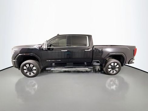 Used 2024 GMC Sierra 2500 Denali w/ Denali Reserve Package image 6