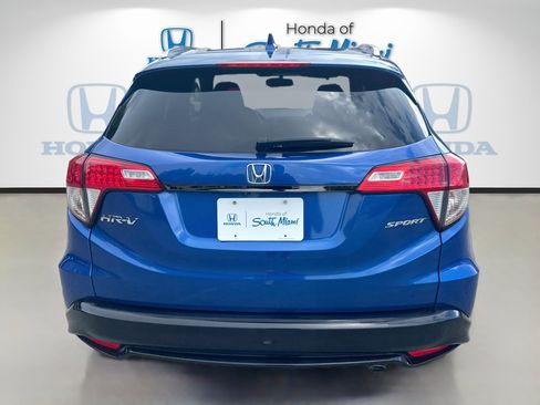 Certified 2022 Honda HR-V Sport image 6