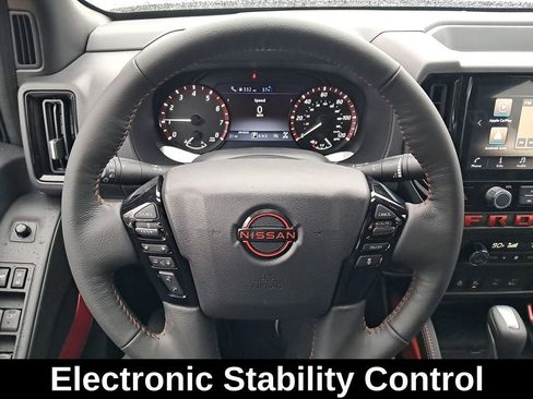 New 2026 Nissan Frontier PRO-4X w/ Pro-4x Convenience Package image 15