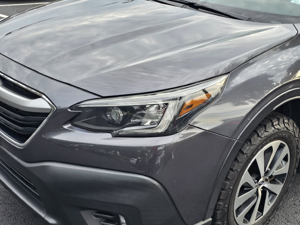 Used 2022 Subaru Outback Premium AWD/4WD image 6