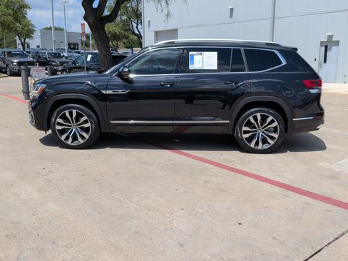 Used 2023 Volkswagen Atlas SEL Premium AWD/4WD image 7