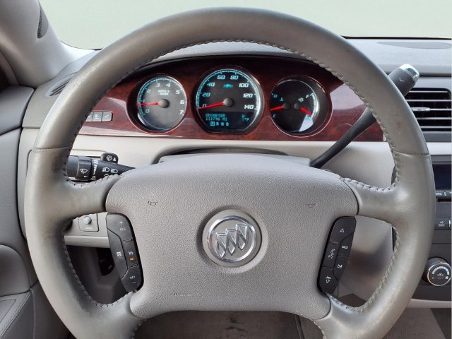 Used 2009 Buick Lucerne CX FWD image 7