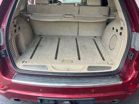 Used 2015 Jeep Grand Cherokee Overland AWD/4WD image 10