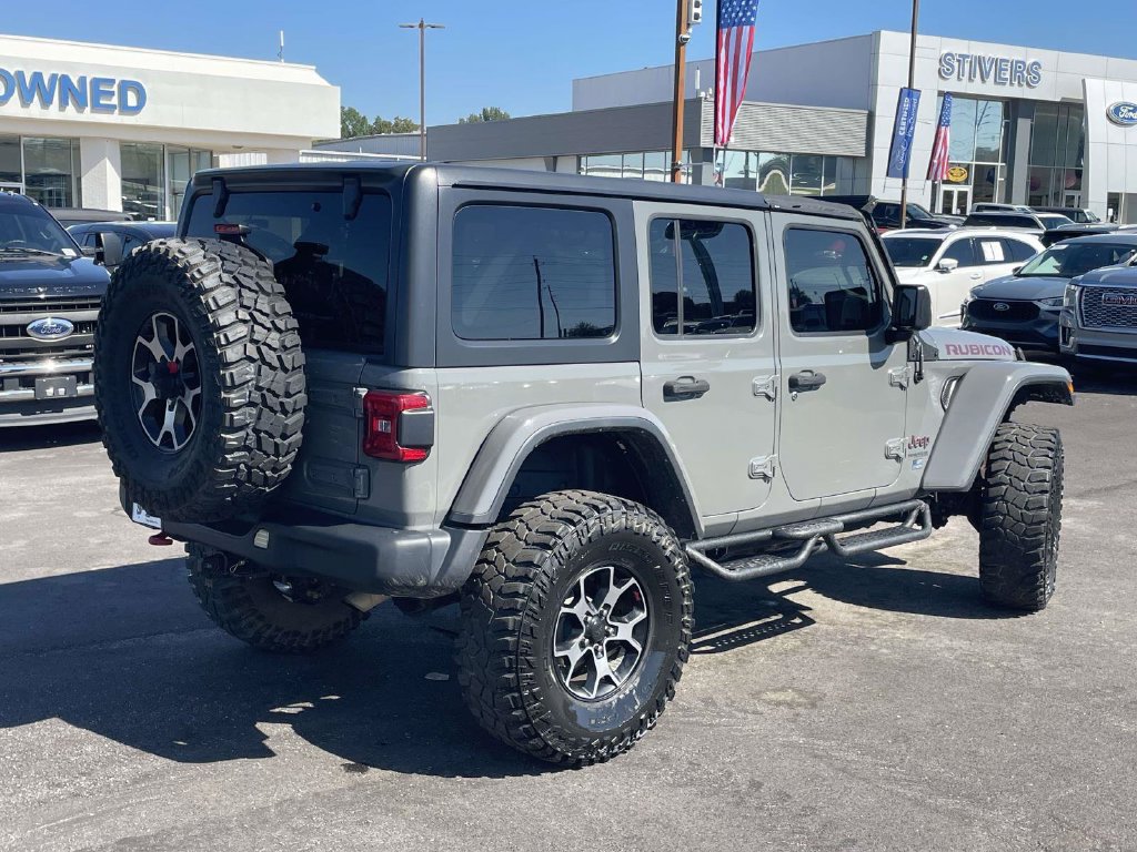 Used 2018 Jeep Wrangler Unlimited Rubicon AWD/4WD image 3