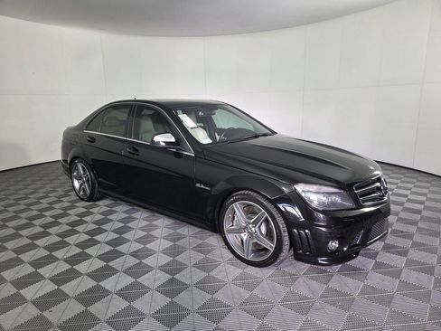 Used 2009 Mercedes-Benz C 63 AMG Sedan image 2