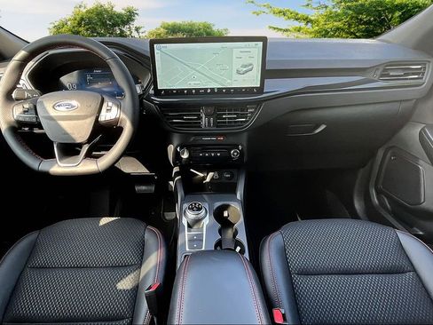 New 2025 Ford Escape ST-Line Select w/ Tech Pack #2 image 5