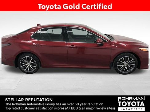 Certified 2022 Toyota Camry XLE image 9