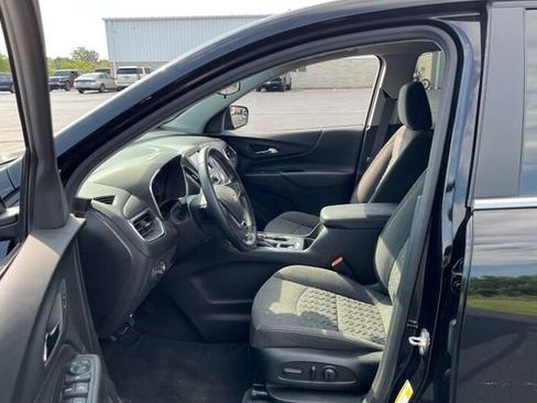 Used 2023 Chevrolet Equinox LT FWD image 5
