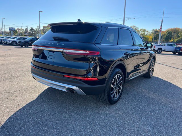 Used 2020 Lincoln Corsair AWD w/ Equipment Group 101A image 4