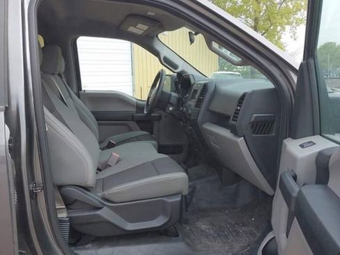 Used 2017 Ford F150 XL w/ XL Power Equipment Group AWD/4WD image 5