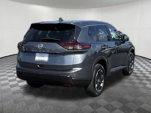 Used 2025 Nissan Rogue SV AWD/4WD image 6