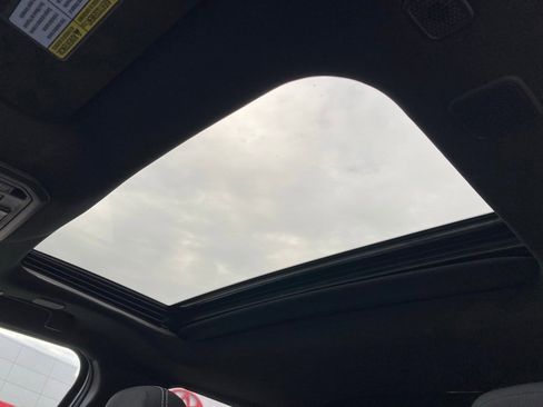 Used 2024 Toyota Tacoma TRD Sport image 14