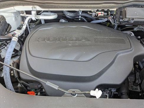 Used 2025 Honda Ridgeline TrailSport image 23