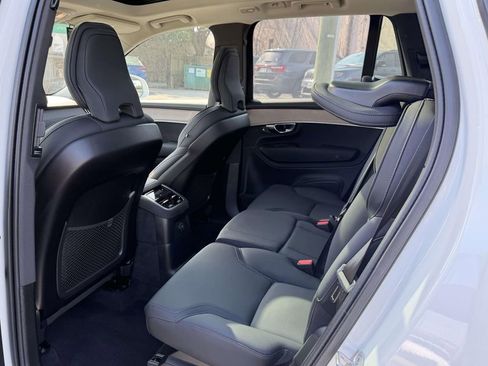 Certified 2025 Volvo XC90 T8 Plus w/ Protection Package Premier AWD/4WD image 16